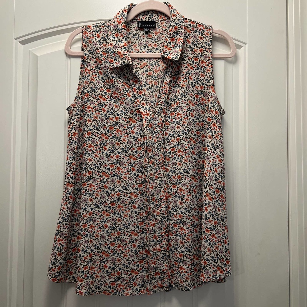 Bobeau Women's Sleeveless V-Neckline Floral Print Top Blouse Size S Beige Orange